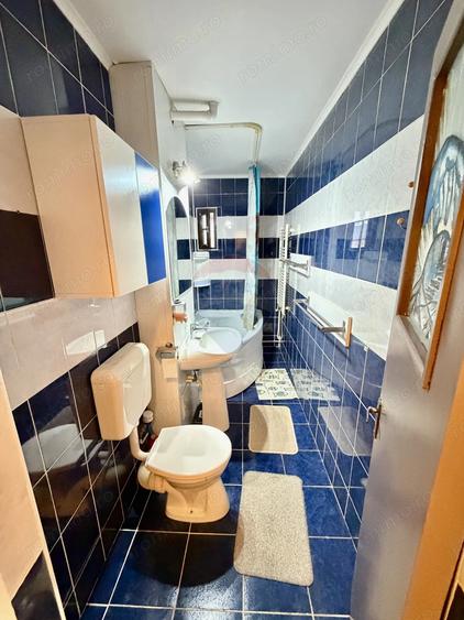 Apartament cu 3 camere decomandat în Gară