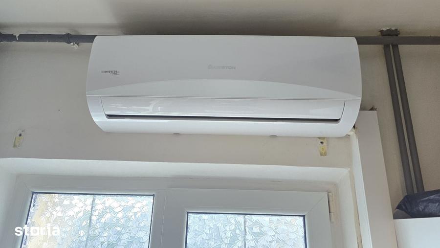 Apartament cu 2 camere decomandat în Piața Centrală