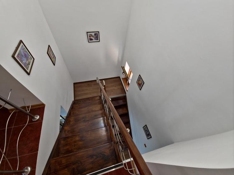 Casă cu 3 camere cu Teren 200 Mp în Cumpăna