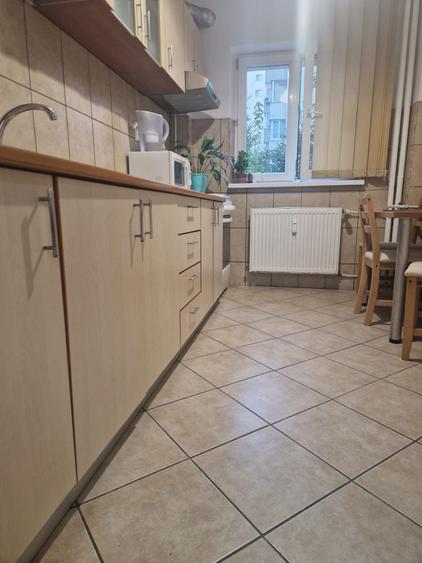 Apartament cu 2 camere decomandat în Basarabia