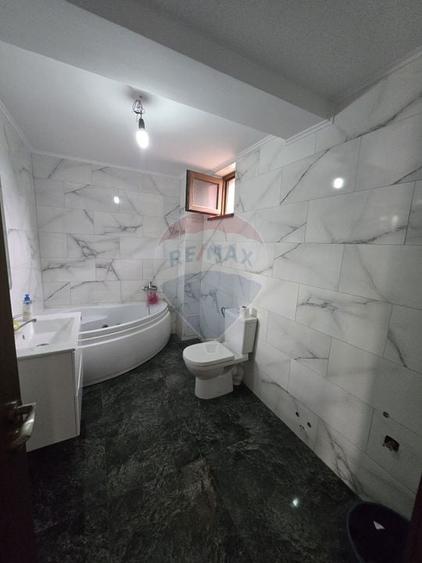 Casă individuală cu 4 camere cu Teren 400 Mp în Lascăr Catargiu