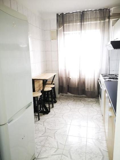 Apartament cu 2 camere decomandat în Iancului