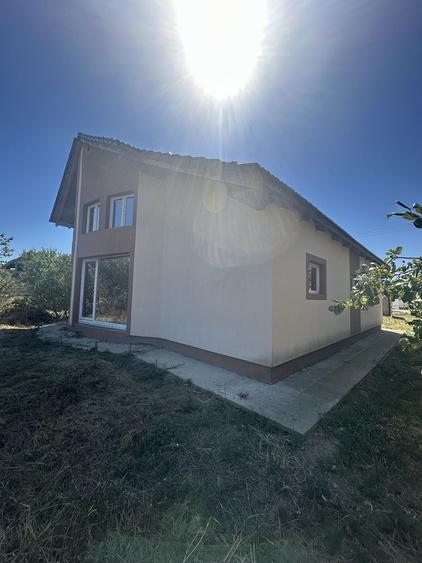 Casă cu 4 camere în Lugojel