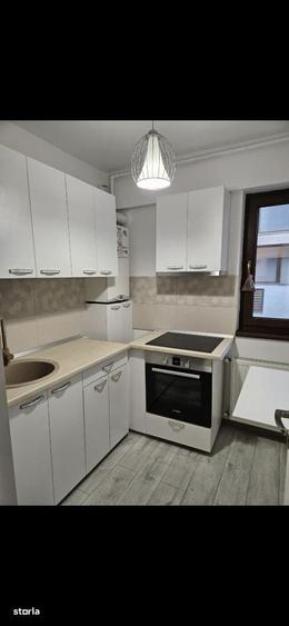 Apartament cu 2 camere în Jiului