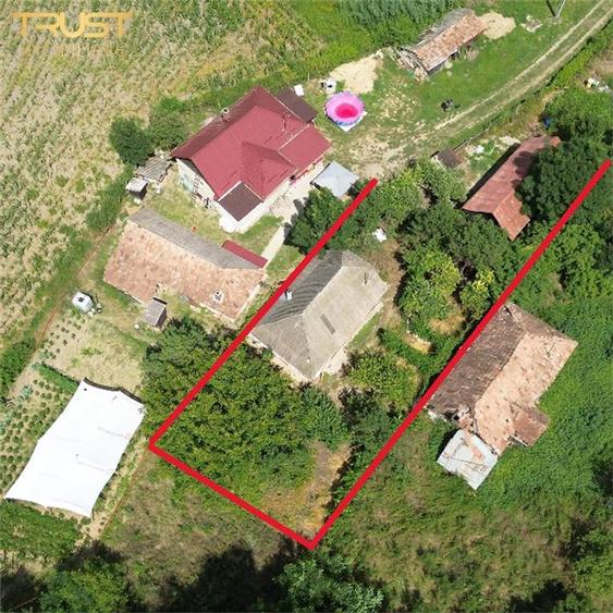 Casă cu 2 camere cu Teren 1500 Mp în Țaga