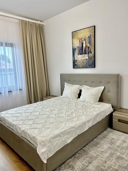 Casă cu 4 camere cu Teren 500 Mp în Central