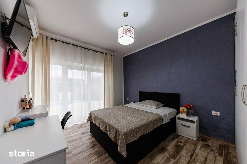 Casă cu Teren 1670 Mp în Giarmata