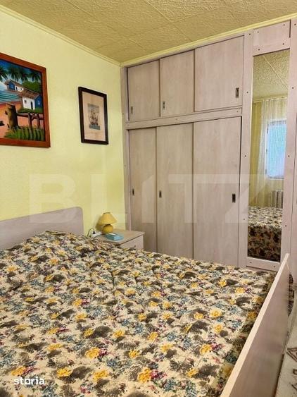 Apartament cu 4 camere decomandat în Central