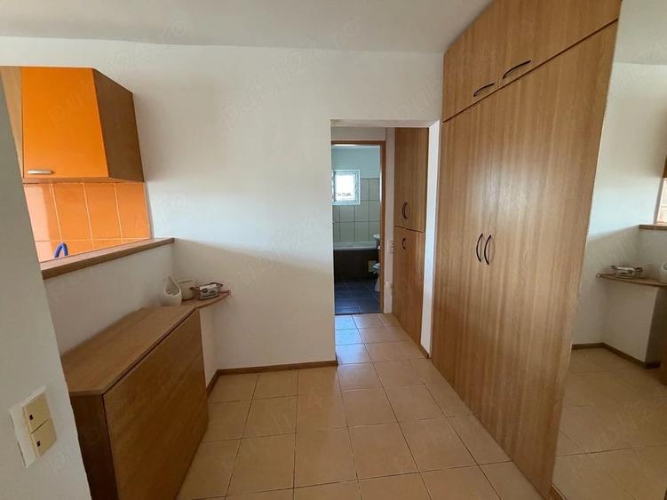 Apartament cu 2 camere decomandat în Inel II