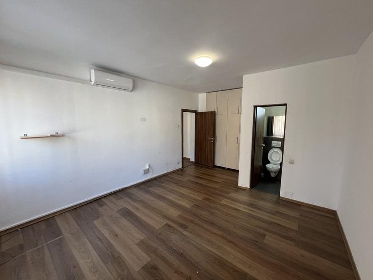 Birou, de 43 mp, în Zorilor