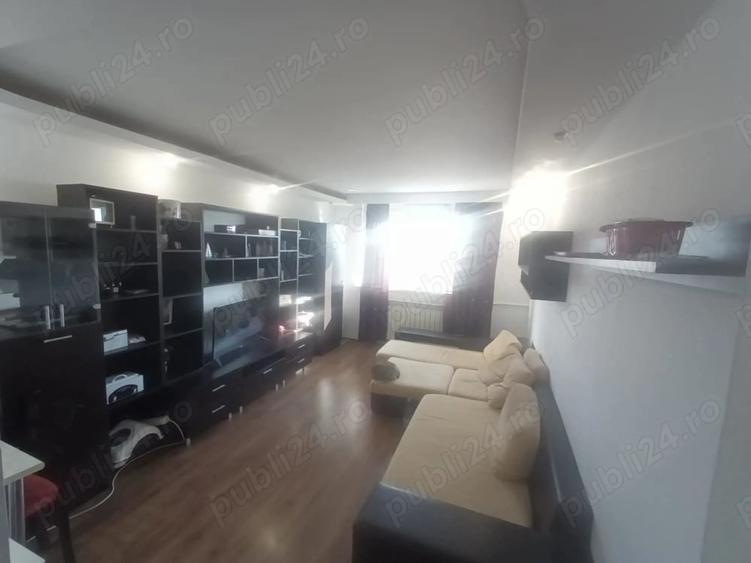 Apartament cu 3 camere decomandat în Țiglina 2