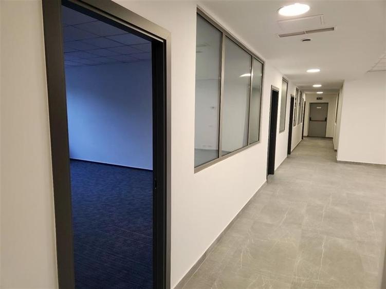 Inchiriere birouri in Union II BC de la 61 mp - 10