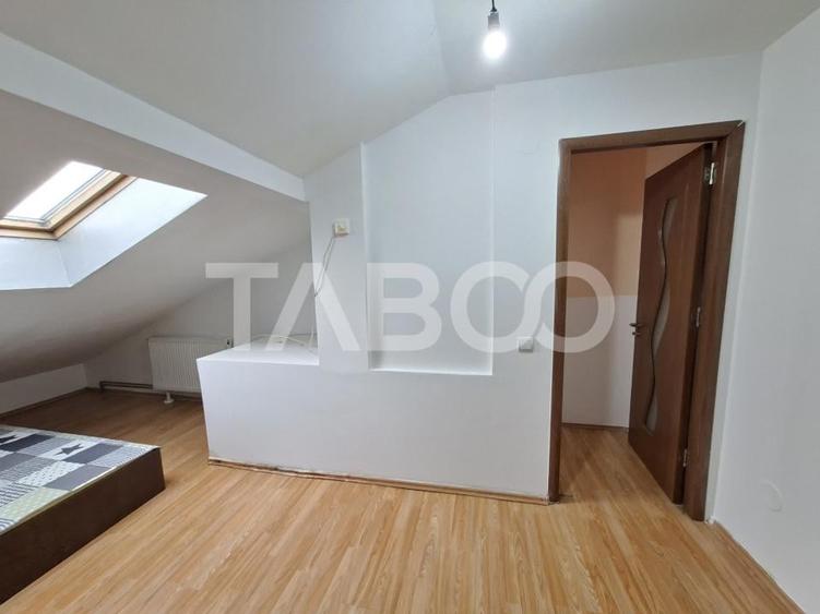 Apartament 2 camere la mansarda renovat de vanzare zona Ipas din Sibiu - 11