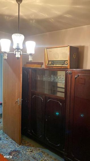 Apartament De Vanzare cu 4 Camere In Apusului-militari sec.6 - 9