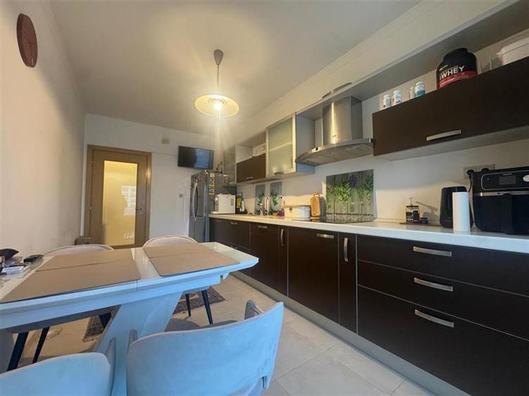 3 CAMERE EMERALD RESIDENCE // LAKEVIEW// 97 MP - 5