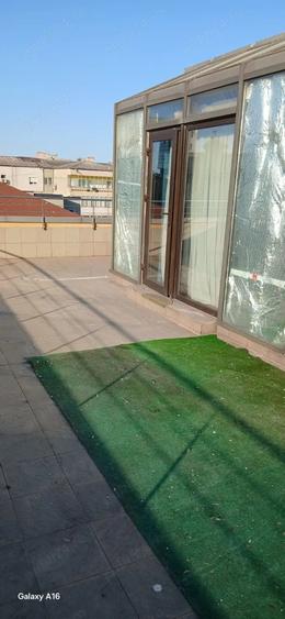 inchiriez garsoniera cu terasa langa magazinul Tomis Mall - 5