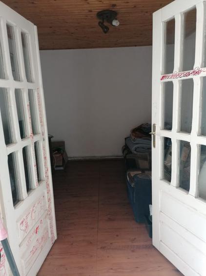 Singureni Stejaru casa intre paduri, cu teren 1600mp - 6