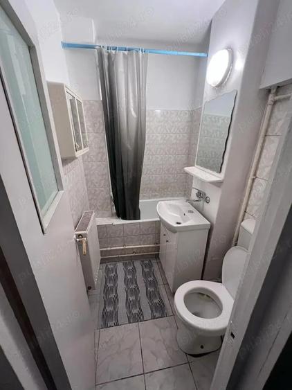 Inchiriez garsoniera, zona Aleea Plopilor - 3