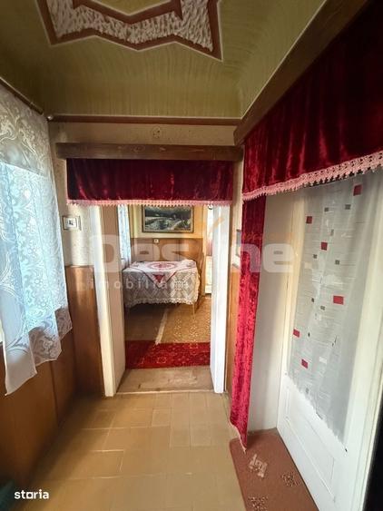 Casă cu 4 camere cu Teren 530 Mp în Lugașu de Jos