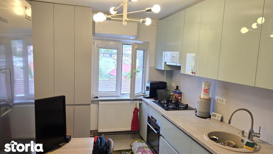 Vand apartament 2 camere dec, Deva, I. Maniu, etaj 3, mobilat, RLV - 2
