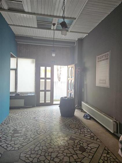 SPATIU COMERCIAL DE INCHIRIAT IN STATIUNEA TG OCNA CENTRU - 4