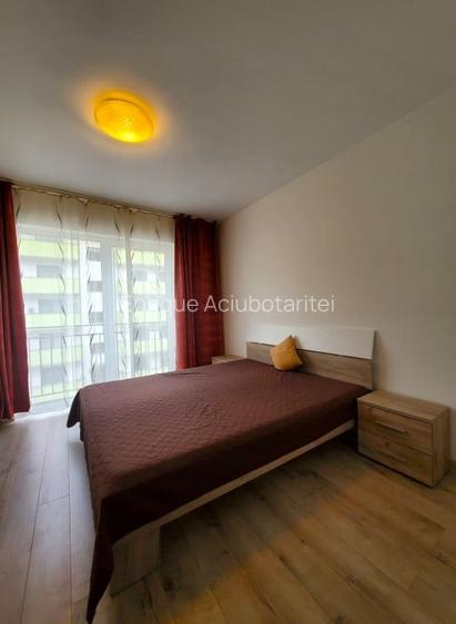 Apartament spatios cu 2 camere, strada Porii 150