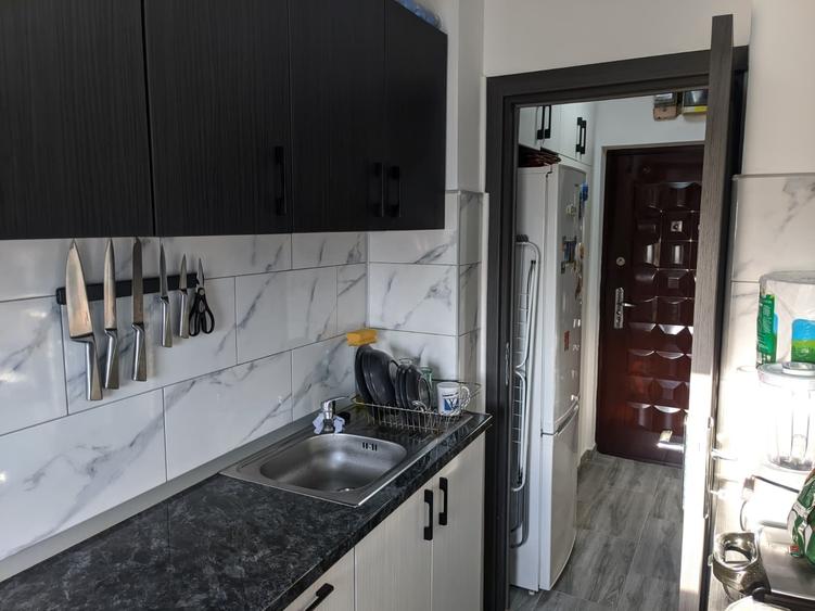 2 camere, pentru investitie sau locuit, metrou Drumul Taberei, Valea Ialomitei, - 5