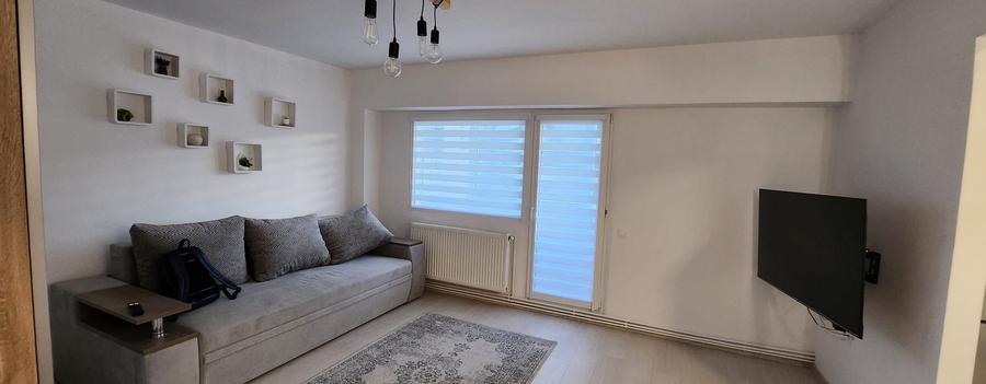 Garsoniera Bulevardul Muncii-Racadau, etaj 3, decomandata, mobilata si utilata! - 3