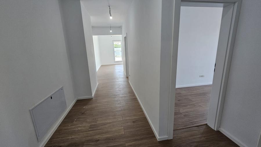 Berceni, Sos. Oltenitei, Sun Plaza, 190 mp, 2 locuri de parcare, 2024 - 4