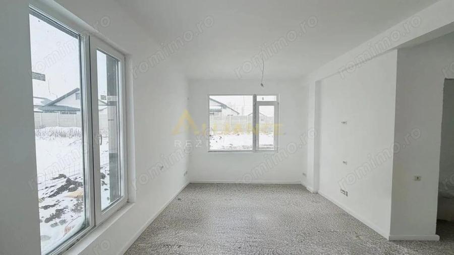 Casa individuala parter - 3 camere - 2 bai - 440mp teren - 5