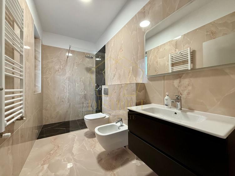 Duplex despartit prin garaj cu 5 camere  |  Dumbravita - 8