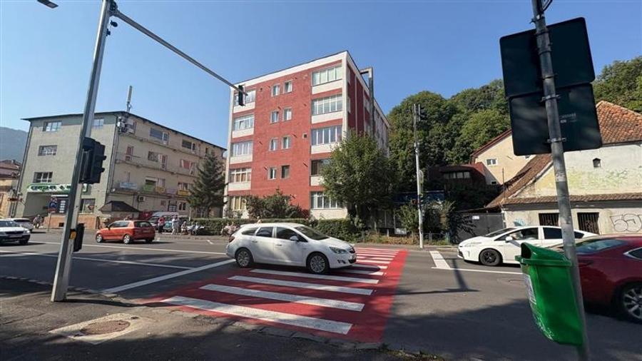 Central apartament structura mare - 1