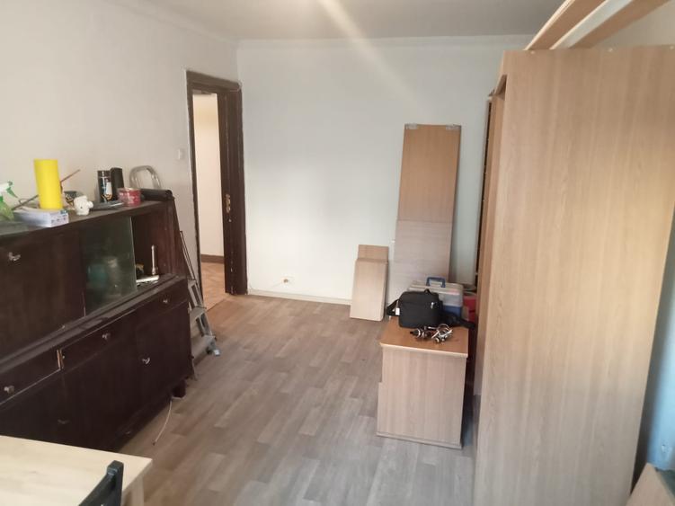 110.000 € – Apartament 3 camere decomandat | Str. Barca | Etaj 5/8 | - 5