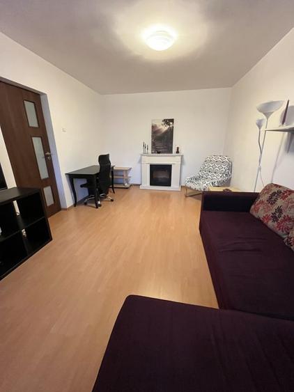 Tineretului Bulevard Stradal-Apartament 2 camere Decomandat - 1