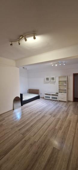 De vanzare casa curte comuna pe str Aurel Vlaicu 5 min Stefan cel Mare - 4