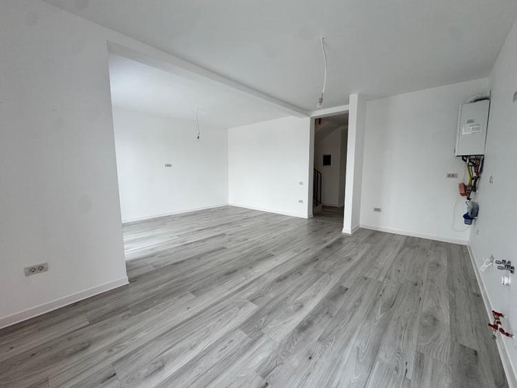 Duplex Modern de vis in Alpha City Residence - confort si eleganta - 4