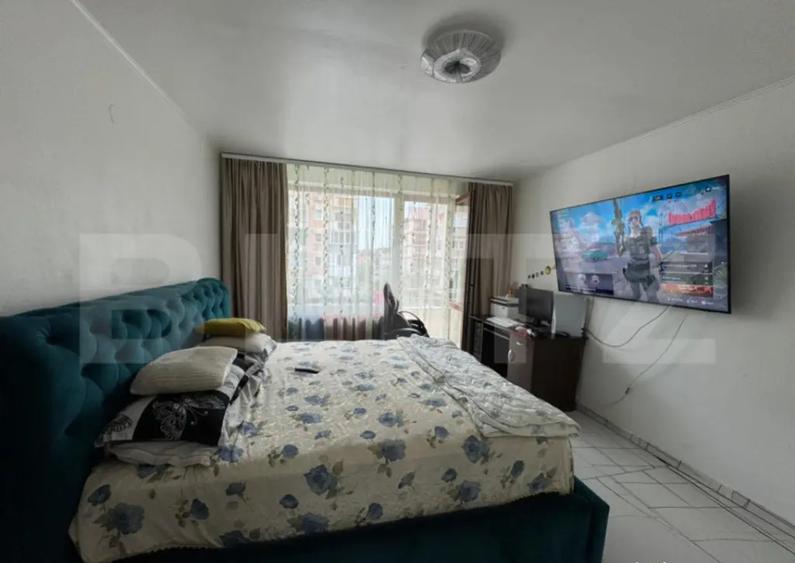 Apartament de vanzare, cu 2 camere, 57 mp, decomandat, zona - 2