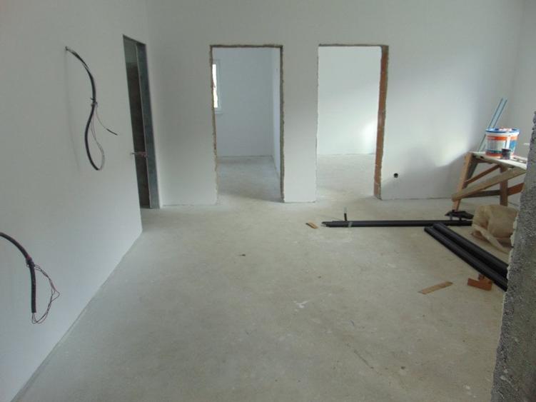 FARA COMISIOANE casa cu 4 camere 2 bai PARTER cu placa pod terasa merita vazuta - 31