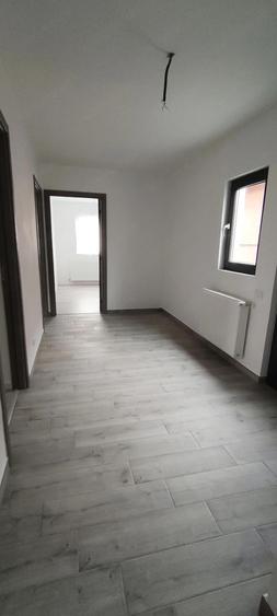 casa de vanzare in Deta - 6