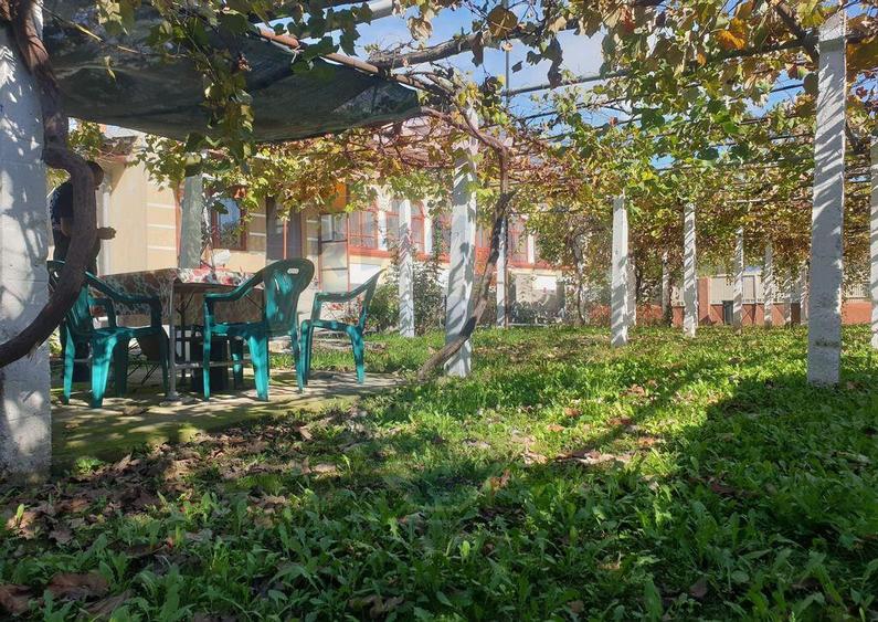 Casa / Vila cu 3 camere de vanzare - 1