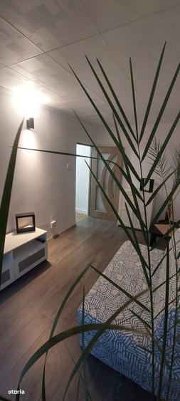 Navodari-bloc apartamente-garsoniera decomandata, parter - 2