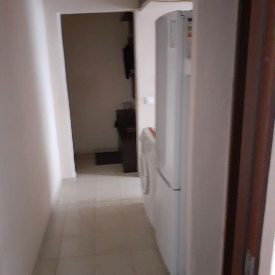 Pers. fizica, vand partament 2 camere et 1,zona Termodinamic(in spatele bd Bucuresti) - 2