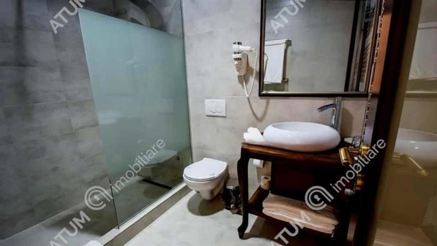 Vila 10 camere fiecare cu baie proprie in zona Central Istorica Sibi - 23