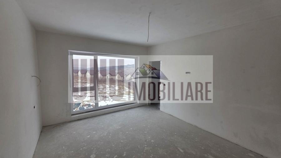 Casa,Bucium-sos Barnova, 200 mp utili,4 dormitoare,4 bai - 14