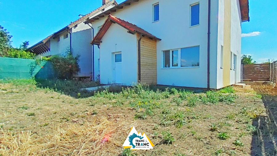 Casă nouă cu 6 camere de vânzare în Sânleani – spațiu, confort și eficiență ener - 12