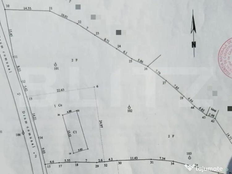 Teren cu priveli?te superba , livada ?i poten?ial casu? - 18