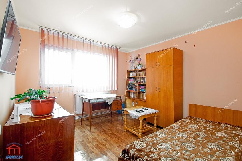 Vanzare apartamentu cu 2 camere in Micro 20 la u pret de 1000 euro/mp - 7