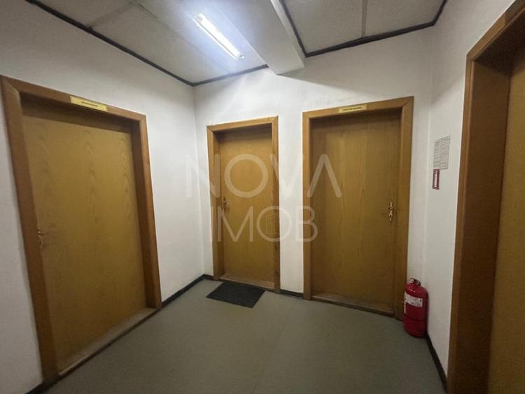 Spatiu de inchiriat, zona Calea Poplacii - 11