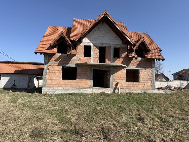 Casa de Vanzare in Avrig - 3