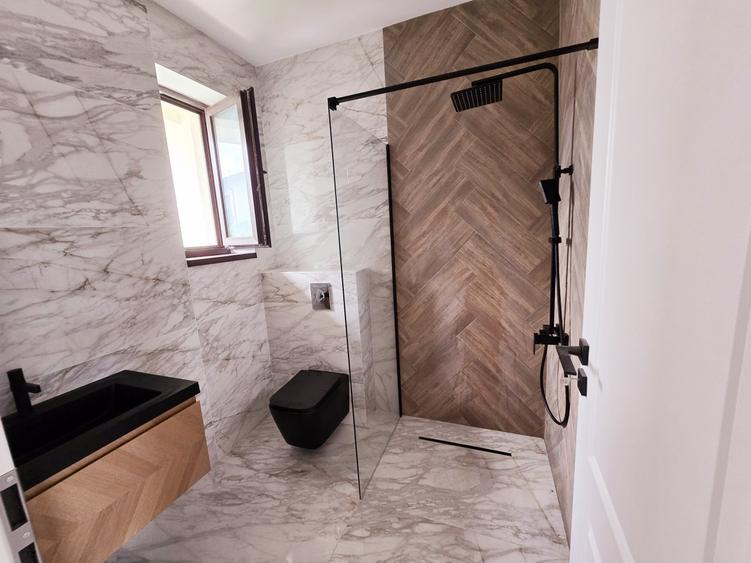 Duplex cu pereti separati langa padure si acces facil spre DN - 17